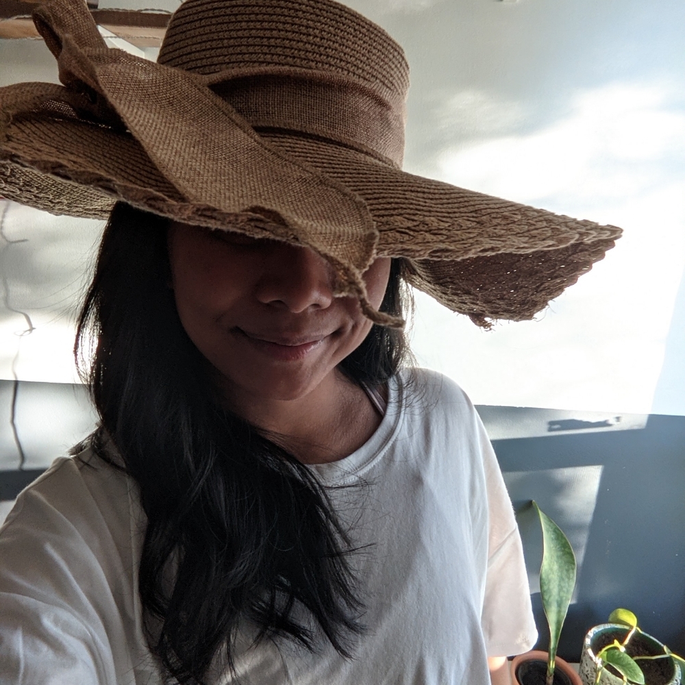 Sun hat - Picture 2 of 2